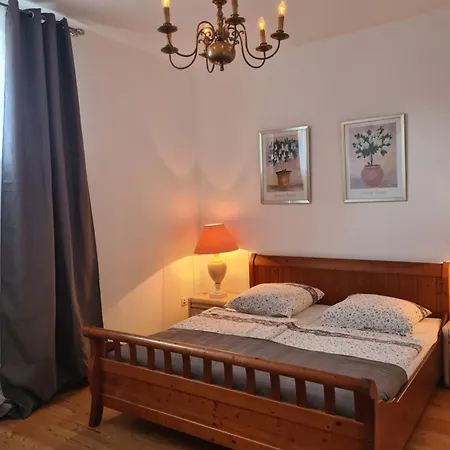 Apartment Besonderer Art *
